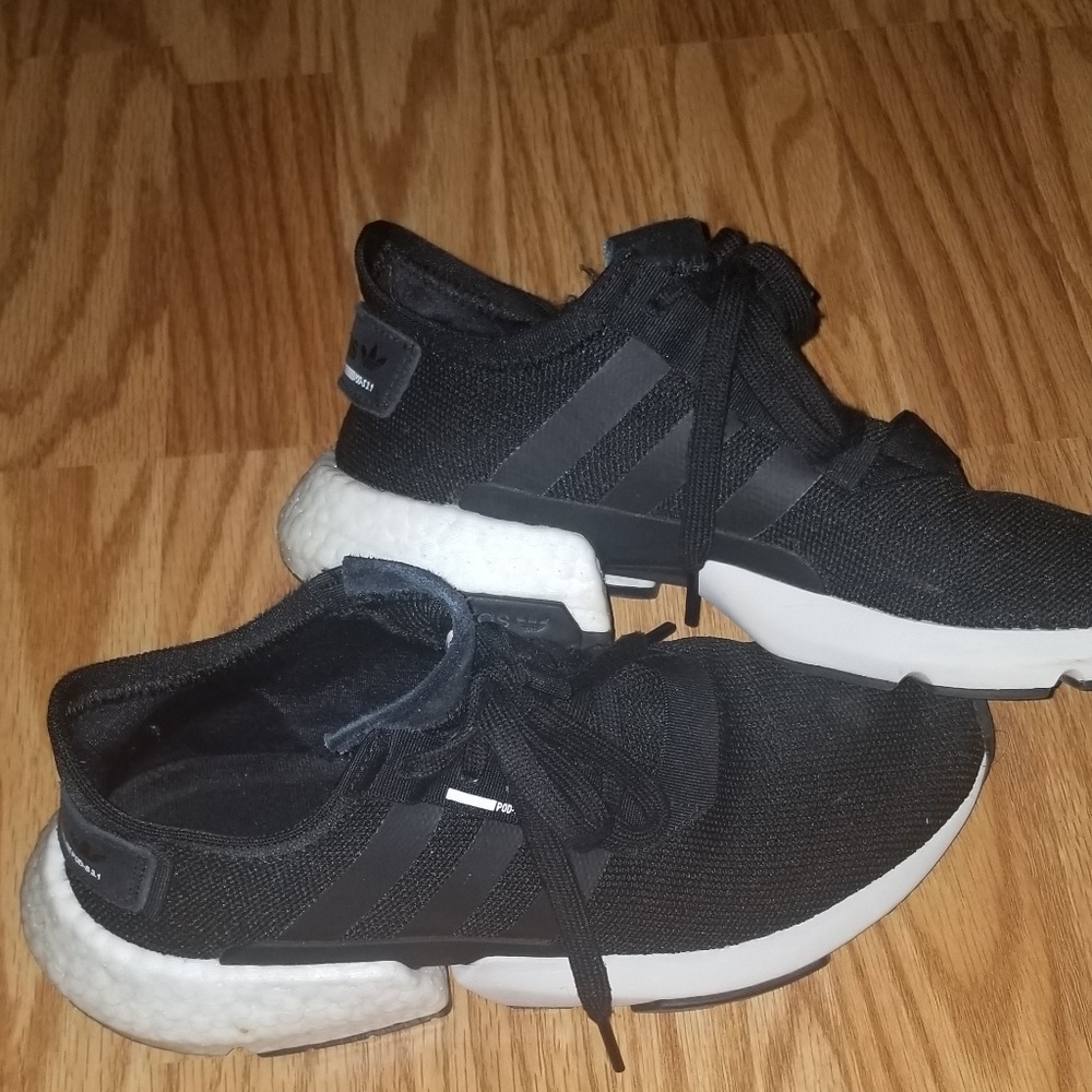 Adidas pods, black and white, boost